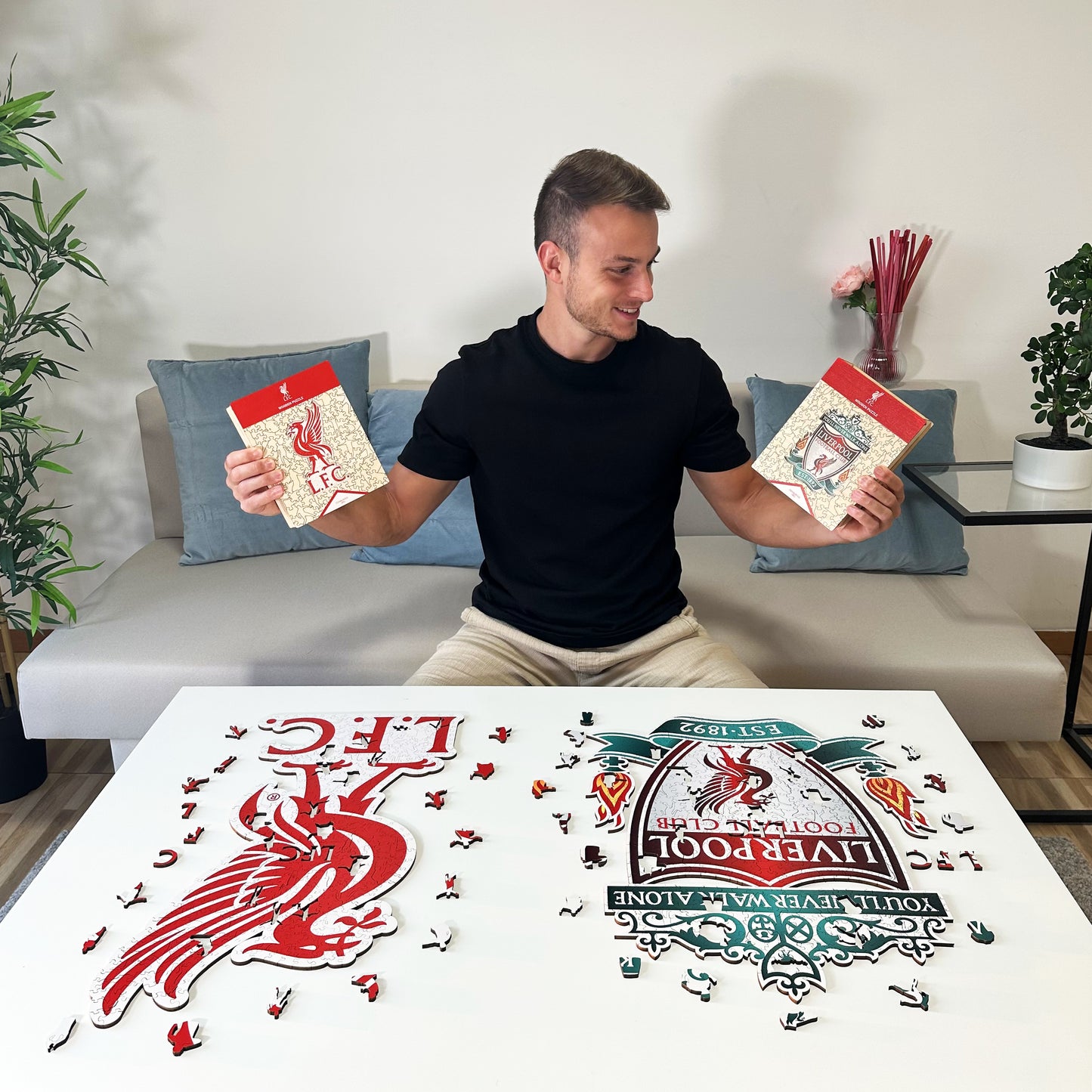 Liverpool FC® Logo - Rompecabezas de Madera