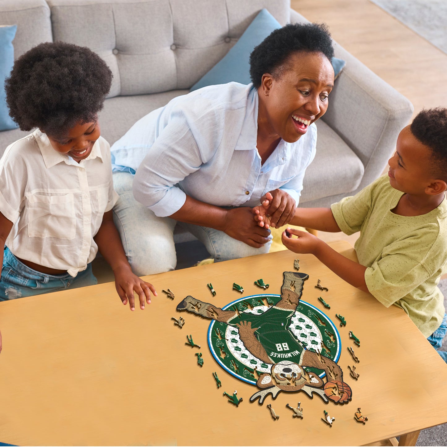Milwaukee Bucks™ Mascota - Puzzle de Madera